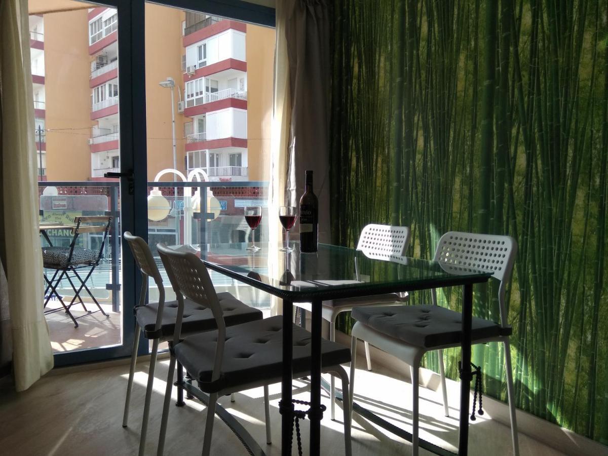 Apartamento Pepita Alay 베날마데나코스타 객실 사진