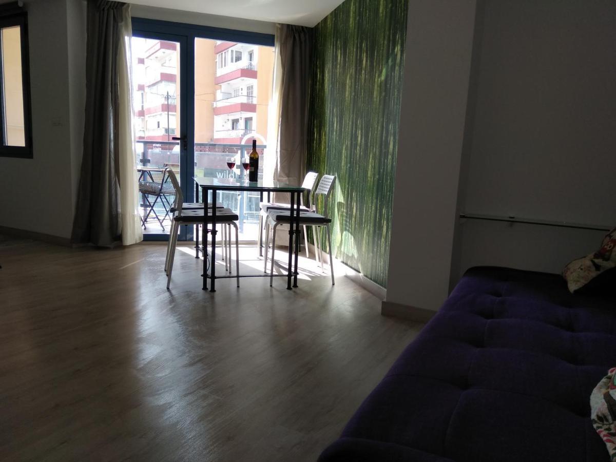Apartamento Pepita Alay 베날마데나코스타 객실 사진